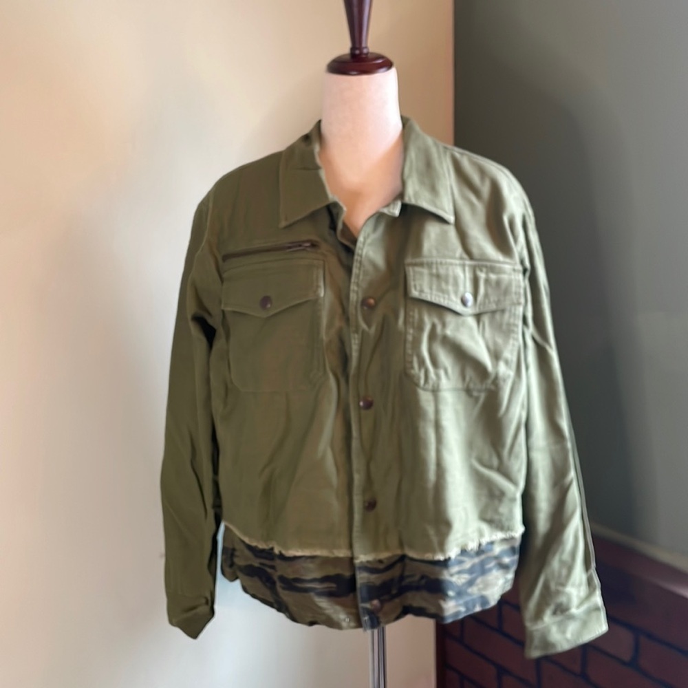 L Pam & Gela Crop Jacket DD22 6593